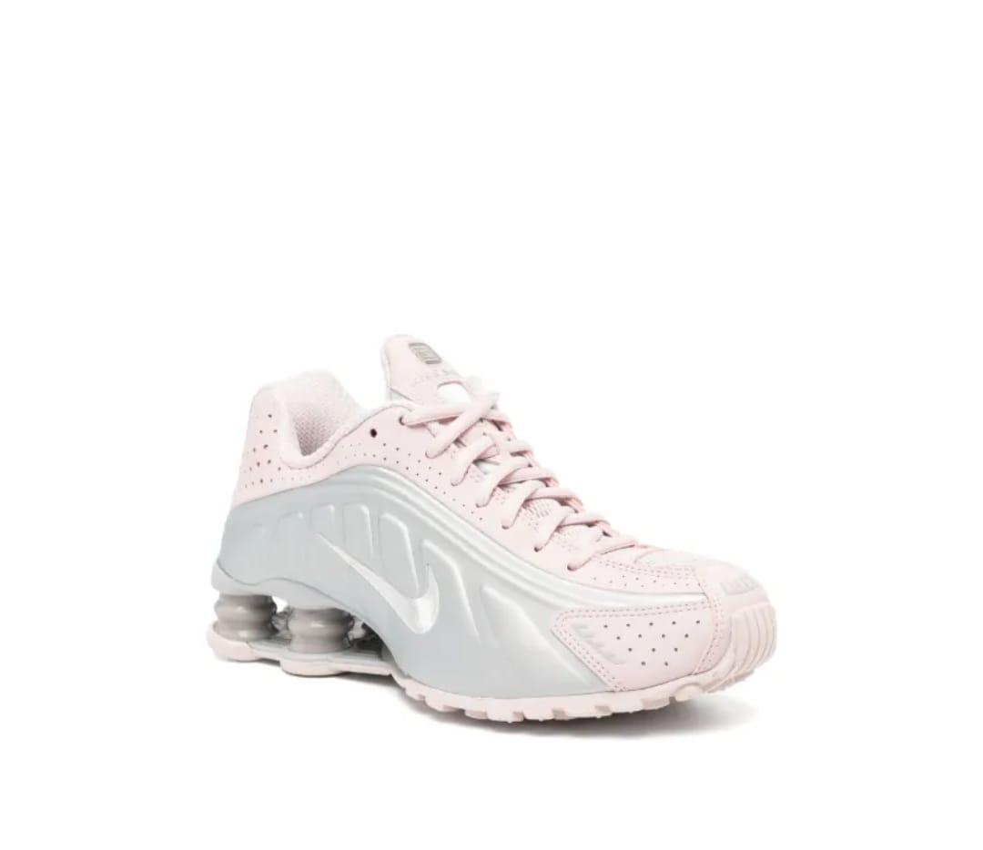 Nike Shox R4 Barely Rose Metallic Platinum - Image 2